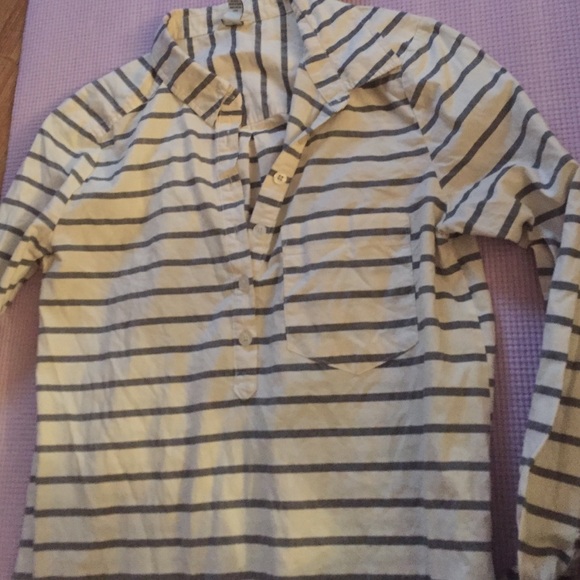 Shirt dress from Forever 21 in great condition!
