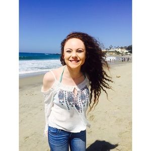 Meet your Posher, Julie