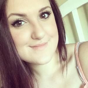 Meet your Posher, Mikayla