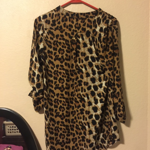 Cheetah top - Picture 2 of 2