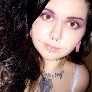 Meet your Posher, Blossom