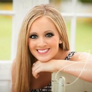 Meet your Posher, Lauren