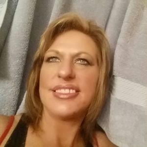 Meet your Posher, Joanna