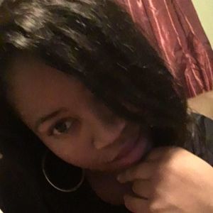 Meet your Posher, Carolina