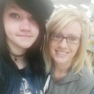 Meet your Posher, Traci