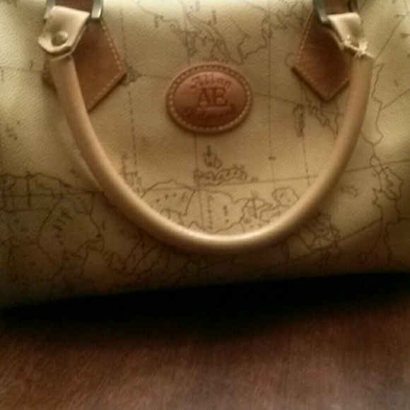 Purse - Picture 4 of 4