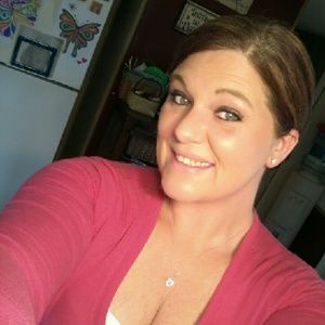 Meet your Posher, Jeanette