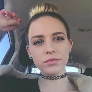 Meet your Posher, Kyla