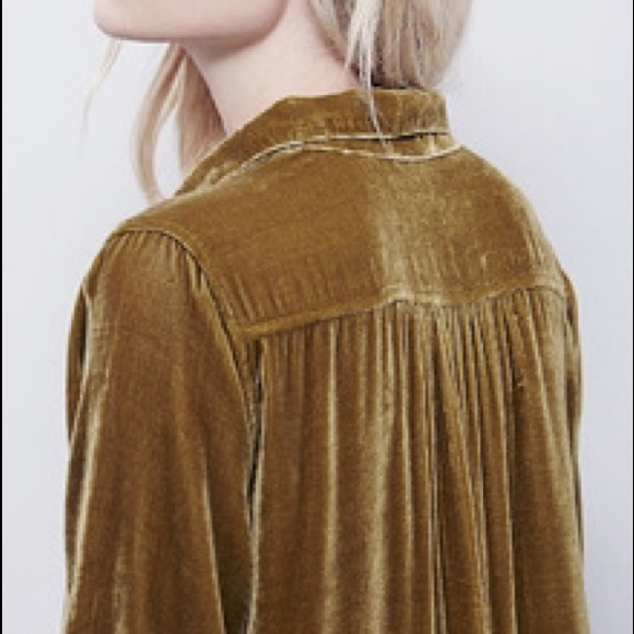 Velour shirt dress - Picture 2 of 4