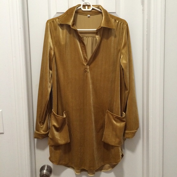 Velour shirt dress - Picture 3 of 4