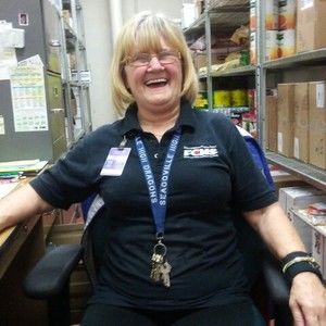 Meet your Posher, Debbie