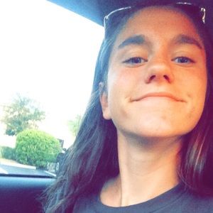 Meet your Posher, Hope