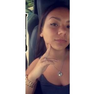 Meet your Posher, Maddie