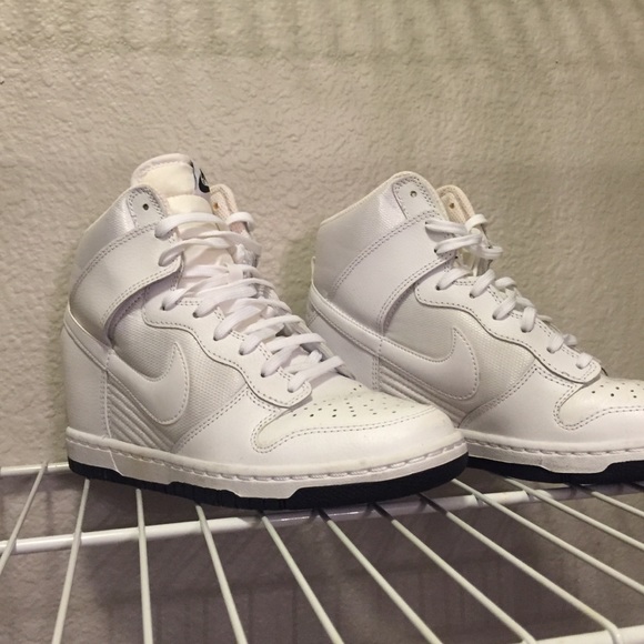 Sky hi dunk size 6.5