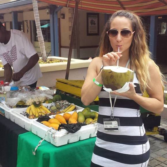 Meet your Posher, Lauren