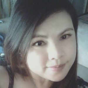 Meet your Posher, Alma