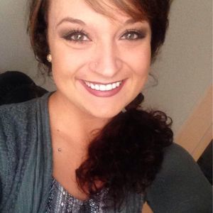 Meet your Posher, Elissa