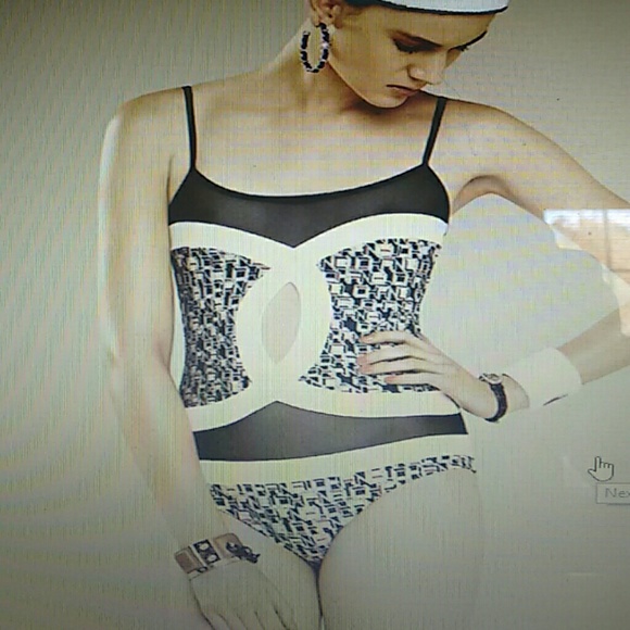 Designer bathing suit - Picture 3 of 3