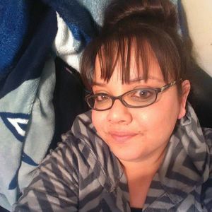 Meet your Posher, Stefanie