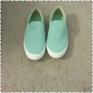 Super Saturday  sale Lucky Brand Canvas