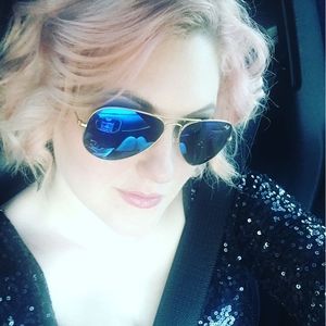 Meet your Posher, Mandi