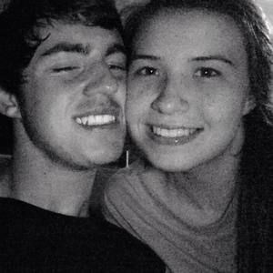 Meet your Posher, Carly