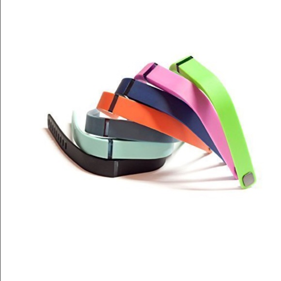 Brand New Fitbit flex small replacement band! 💪🏼 - Picture 3 of 4