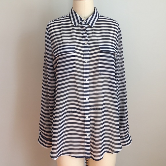 Old Navy Buttondown Blouse