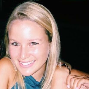 Meet your Posher, Gabrielle