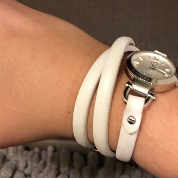 WHITE FOSSIL WATCH ❣ - Picture 2 of 4