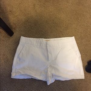 White GAP shorts