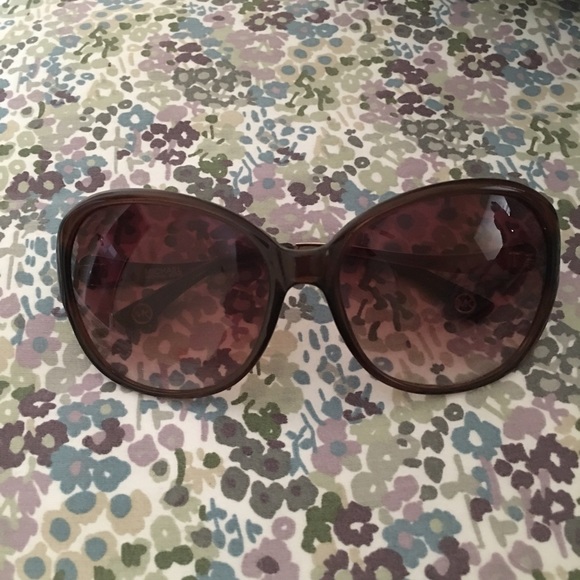 Michael Kors (Drake) sunglasses
