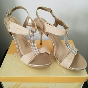 Nude Michaelangelo Dyeables