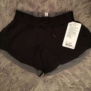 NWT Lululemon Reversible Go the Distance Shorts
