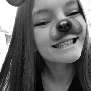 Meet your Posher, Brittney