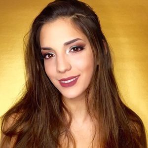 Meet your Posher, Eilyn