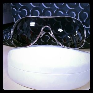 Coach Reagan Sunglasses