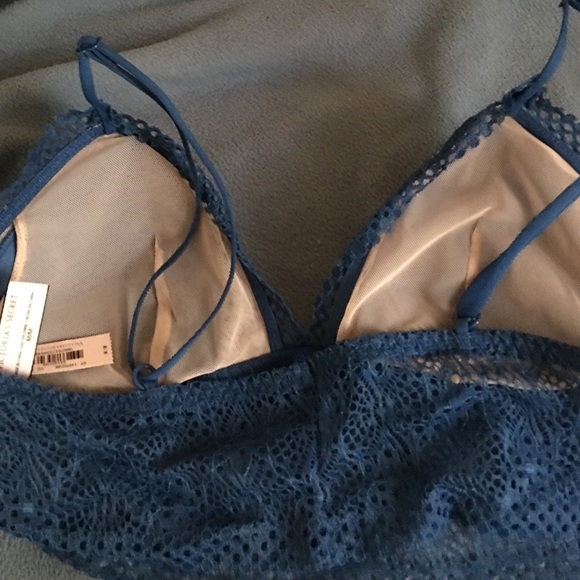 Victoria's Secret set - Picture 3 of 3