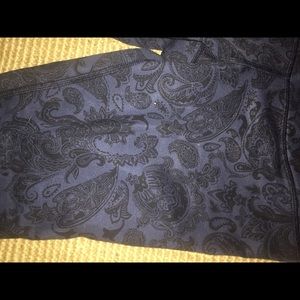 Lulu Lemon 3/4 yoga pants