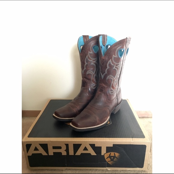 ‼️SOLD‼️NEW Ariat Rawhide Cowgirl Boots