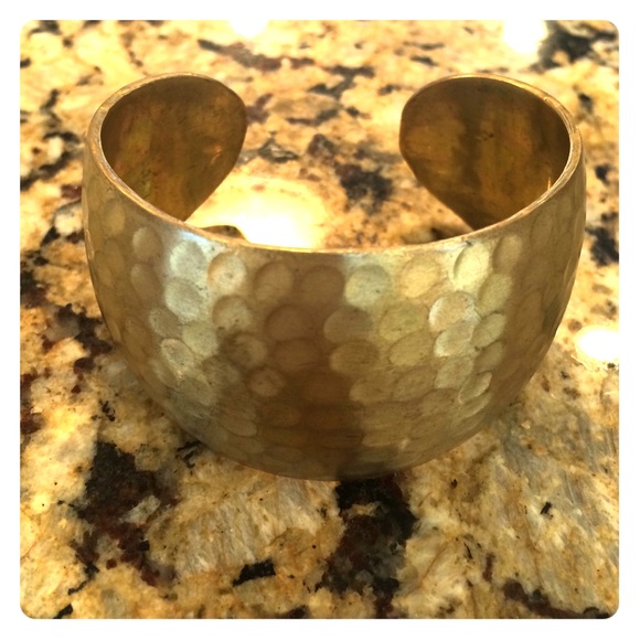 Festival style ✨ bronze bangle