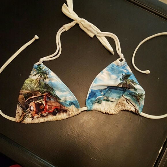 Hobie surfer ocean printed swim top.