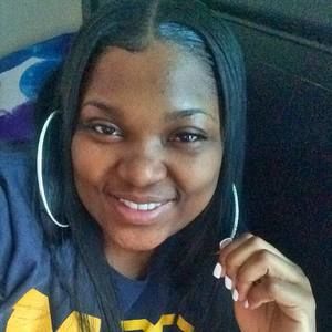 Meet your Posher, Andrea