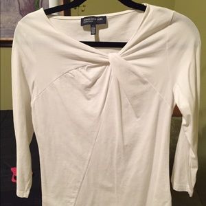 White twist styled tee, stretchable body fit.