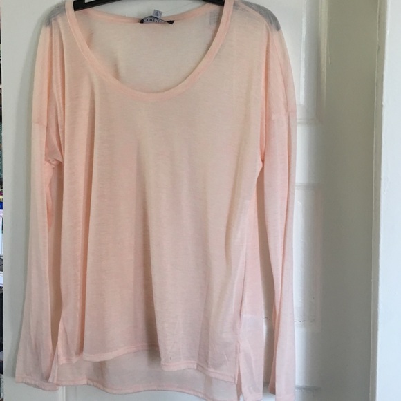 Cool top!  Great for summer🌞