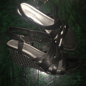 Brand new wedgie sandals