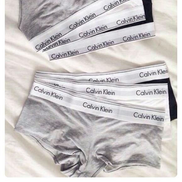NWOT CALVIN KLEINS