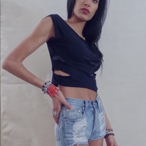 Wild cropped cut out tee - Picture 4 of 4