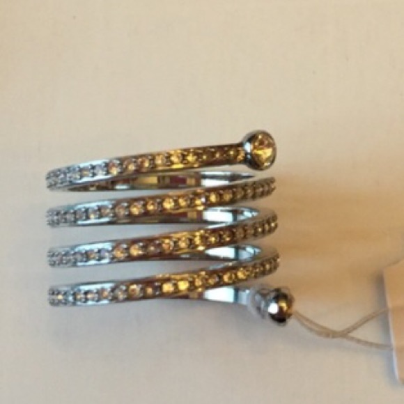 NWT Mk ring - Picture 3 of 3