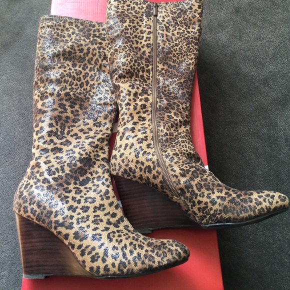 Leopard print wedge boots